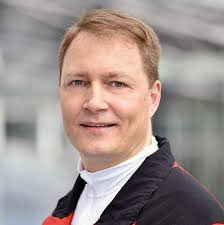 Dr. med. Sebastian Lang